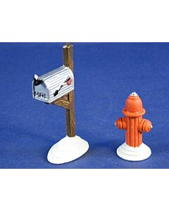 Fire Hydrant & Mailbox