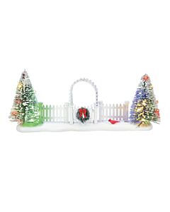 Cardinal Christmas Gate