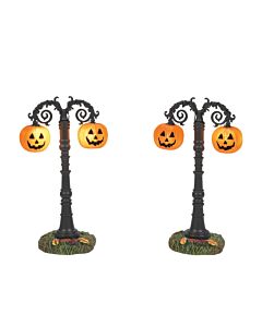 LIT Hallows Eve Street Lamp, Set of 2
