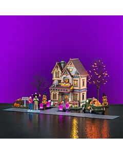 Halloween at the Wilson's Set