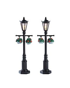 Old English Lamp Post Set of 2