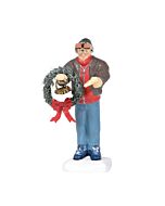 The I’m Sorry, Merry Christmas accessory depicts the telegram delivery boy clutching a wreath and door knocker as he delivers Clark’s dreaded bonus news. This National Lampoon’s Christmas Vacation collectible brings a pivotal movie moment into holiday dis