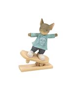 Watch this charming mouse demonstrate that the simplest pleasures bring the greatest joy as he cruises through his miniature skate park. With his skull-adorned shirt and fearless wheelie technique, this tiny thrill-seeker perfectly captures the spirit of 