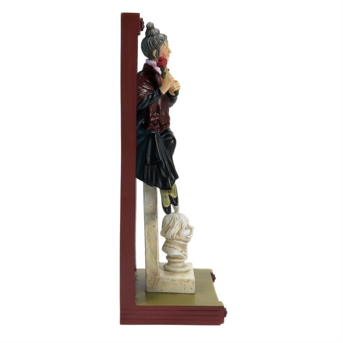 DISNEY SHOWCASE 6016746 Haunted Mansion George's Widow